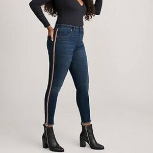 💰BOGO💰 A&F Simone High Rise Ankle